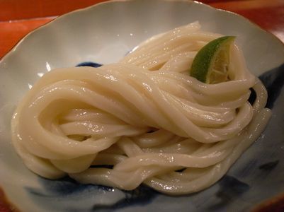 箸やすめ生醤油うどん.jpg